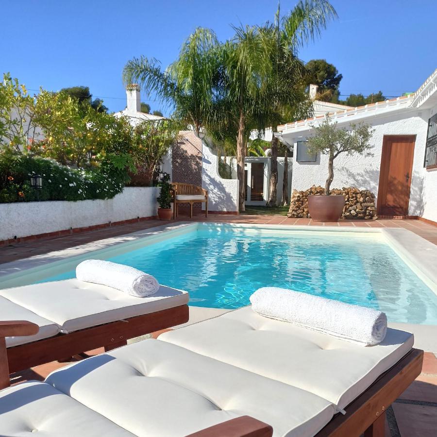 Romantic White Villa -Private Pool Нерха Экстерьер фото
