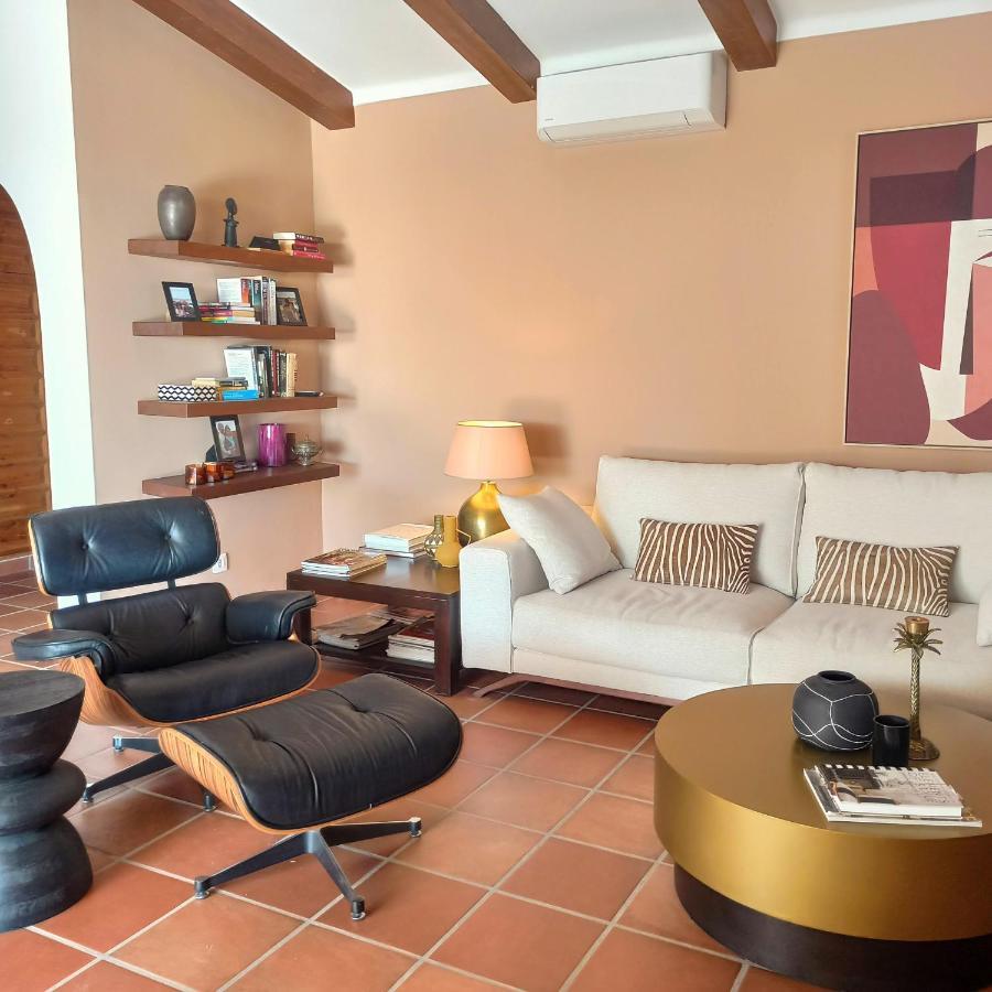 Romantic White Villa -Private Pool Нерха Экстерьер фото